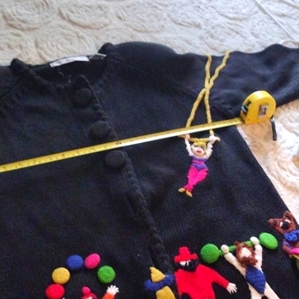 Ladies Sweater by MICHAEL SIMON NEW YORK - Picture 9 of 17